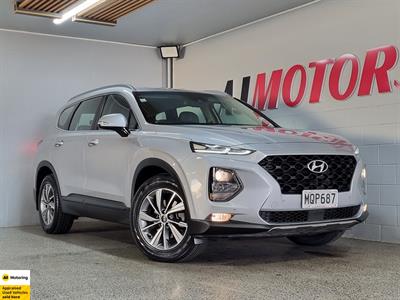 2020 Hyundai Santa Fe - Thumbnail
