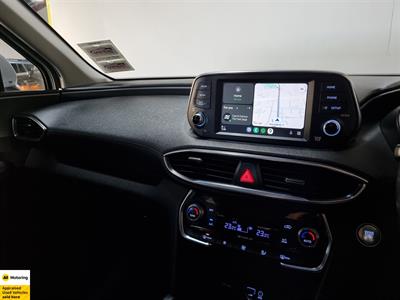 2020 Hyundai Santa Fe - Thumbnail
