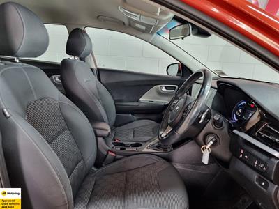 2021 Kia Niro - Thumbnail
