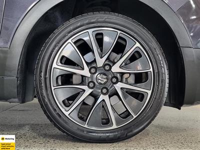 2015 Suzuki S-Cross - Thumbnail