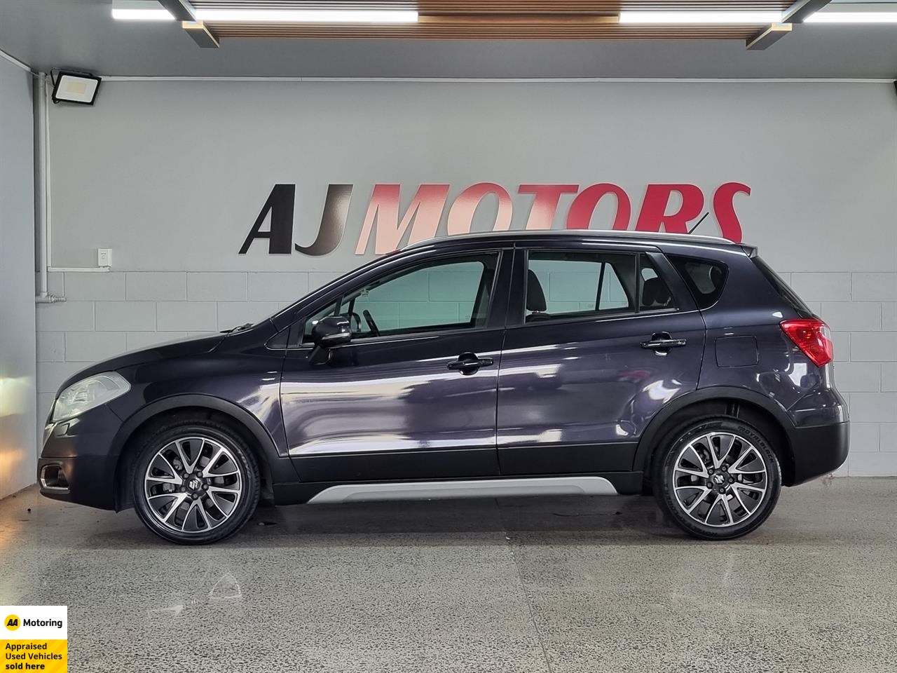 2015 Suzuki S-Cross