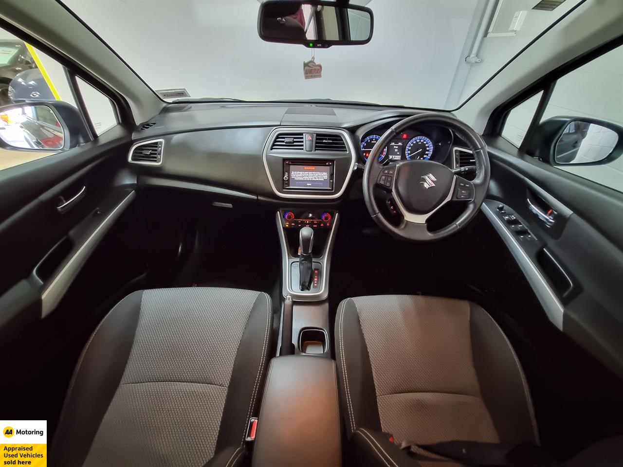 2015 Suzuki S-Cross