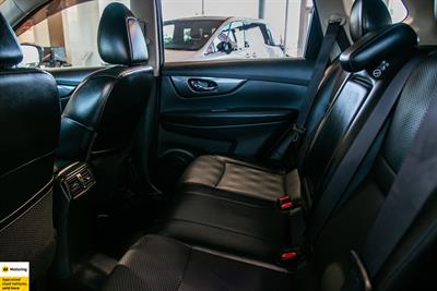 2016 Nissan X-Trail - Thumbnail