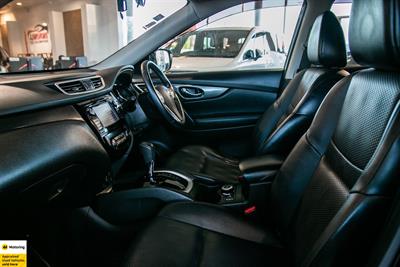 2016 Nissan X-Trail - Thumbnail