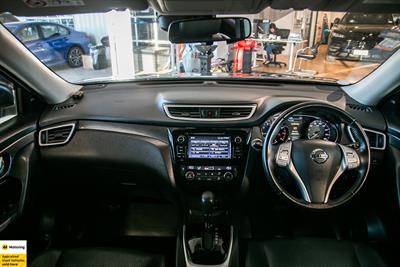 2016 Nissan X-Trail - Thumbnail