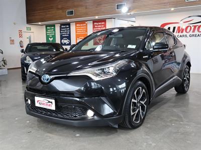 2017 Toyota C-HR - Thumbnail