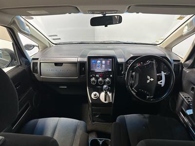 2014 Mitsubishi Delica - Thumbnail
