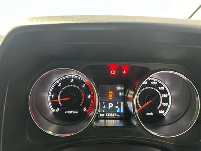 2014 Mitsubishi Delica - Thumbnail