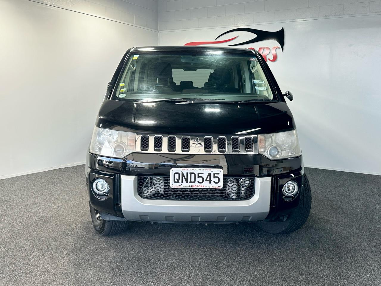 2014 Mitsubishi Delica