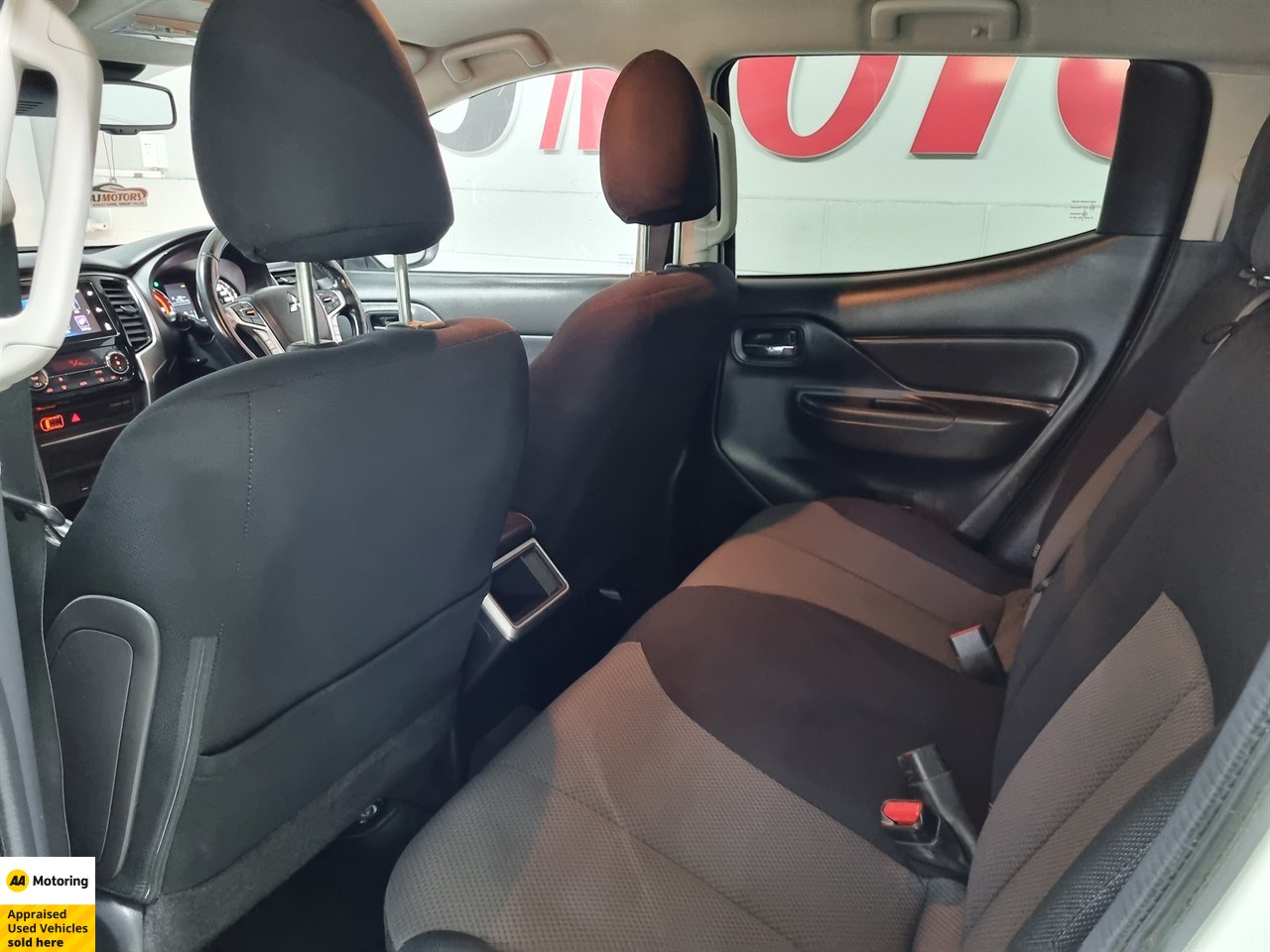 2020 Mitsubishi Triton