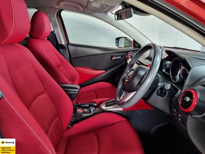 2015 Mazda Demio - Thumbnail