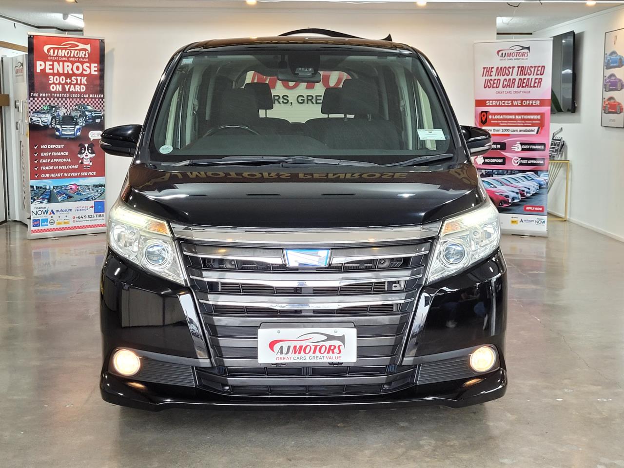 2016 Toyota Noah