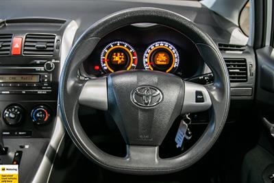 2011 Toyota Corolla - Thumbnail
