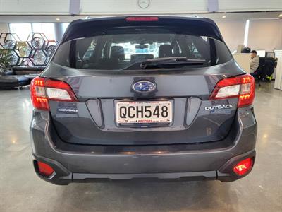 2017 Subaru Outback - Thumbnail