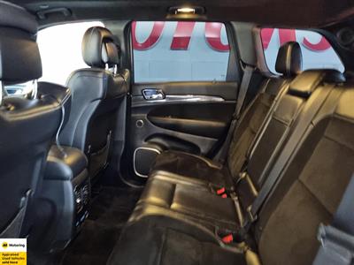 2015 Jeep Grand Cherokee - Thumbnail