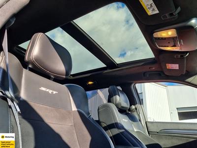 2015 Jeep Grand Cherokee - Thumbnail