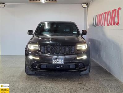 2015 Jeep Grand Cherokee - Thumbnail