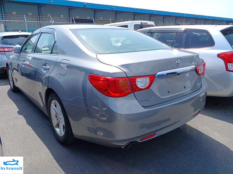 2012 Toyota Mark-X