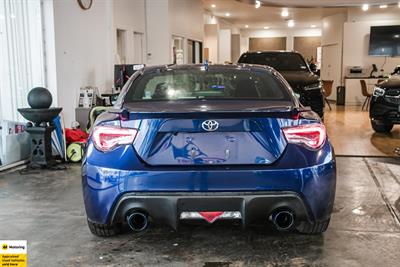 2015 Toyota 86 - Thumbnail