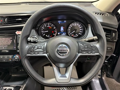 2022 Nissan X-Trail - Thumbnail