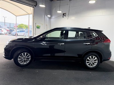 2022 Nissan X-Trail - Thumbnail