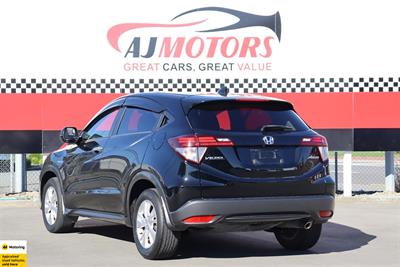 2016 Honda Vezel - Thumbnail