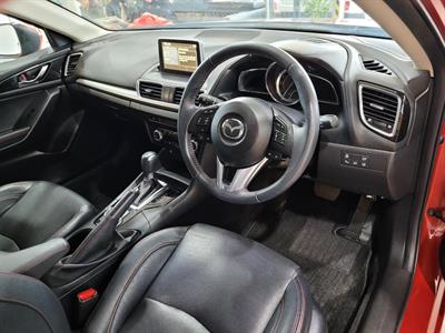 2016 Mazda Axela - Thumbnail