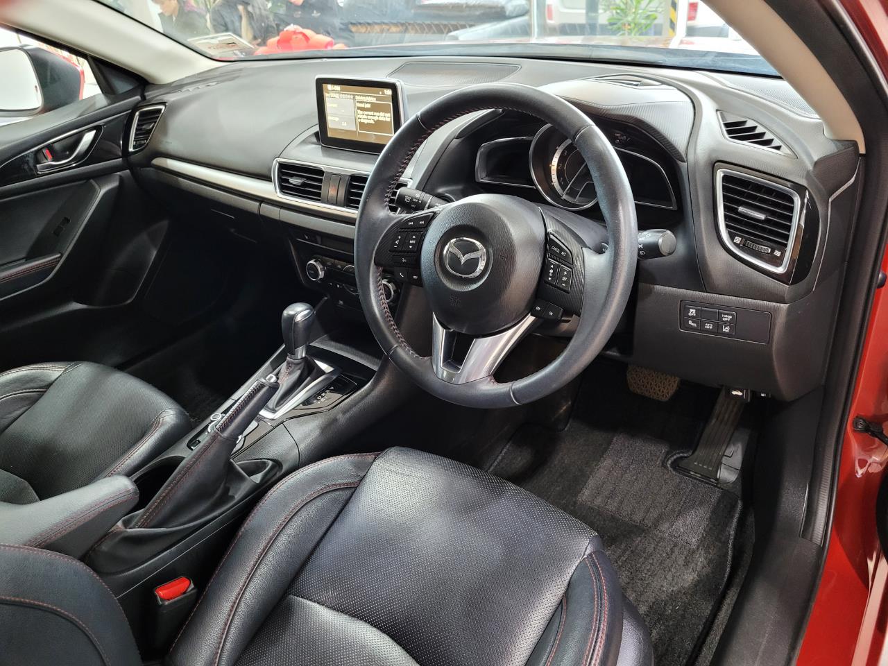 2016 Mazda Axela