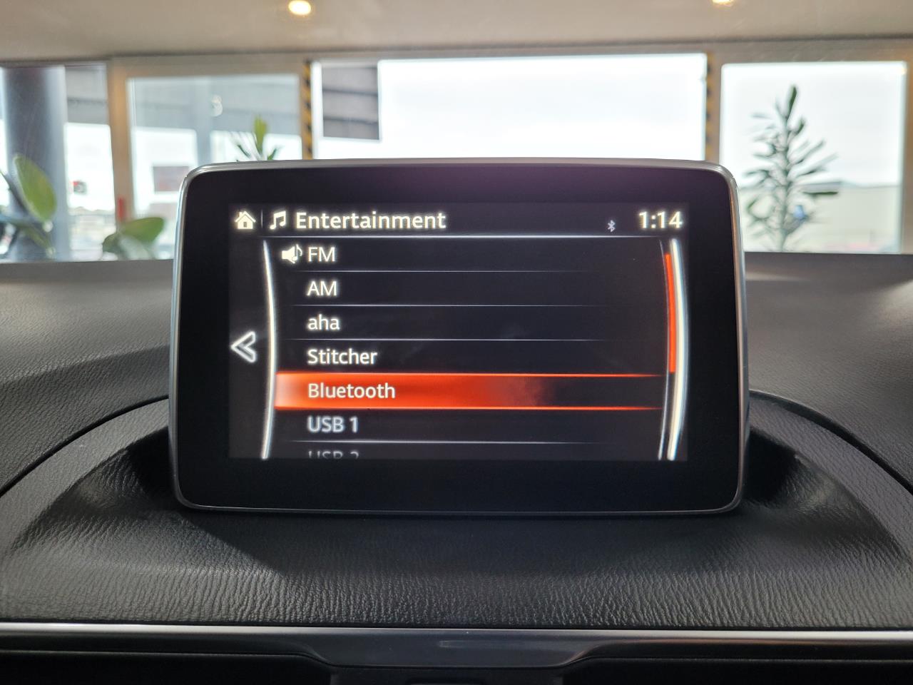 2016 Mazda Axela
