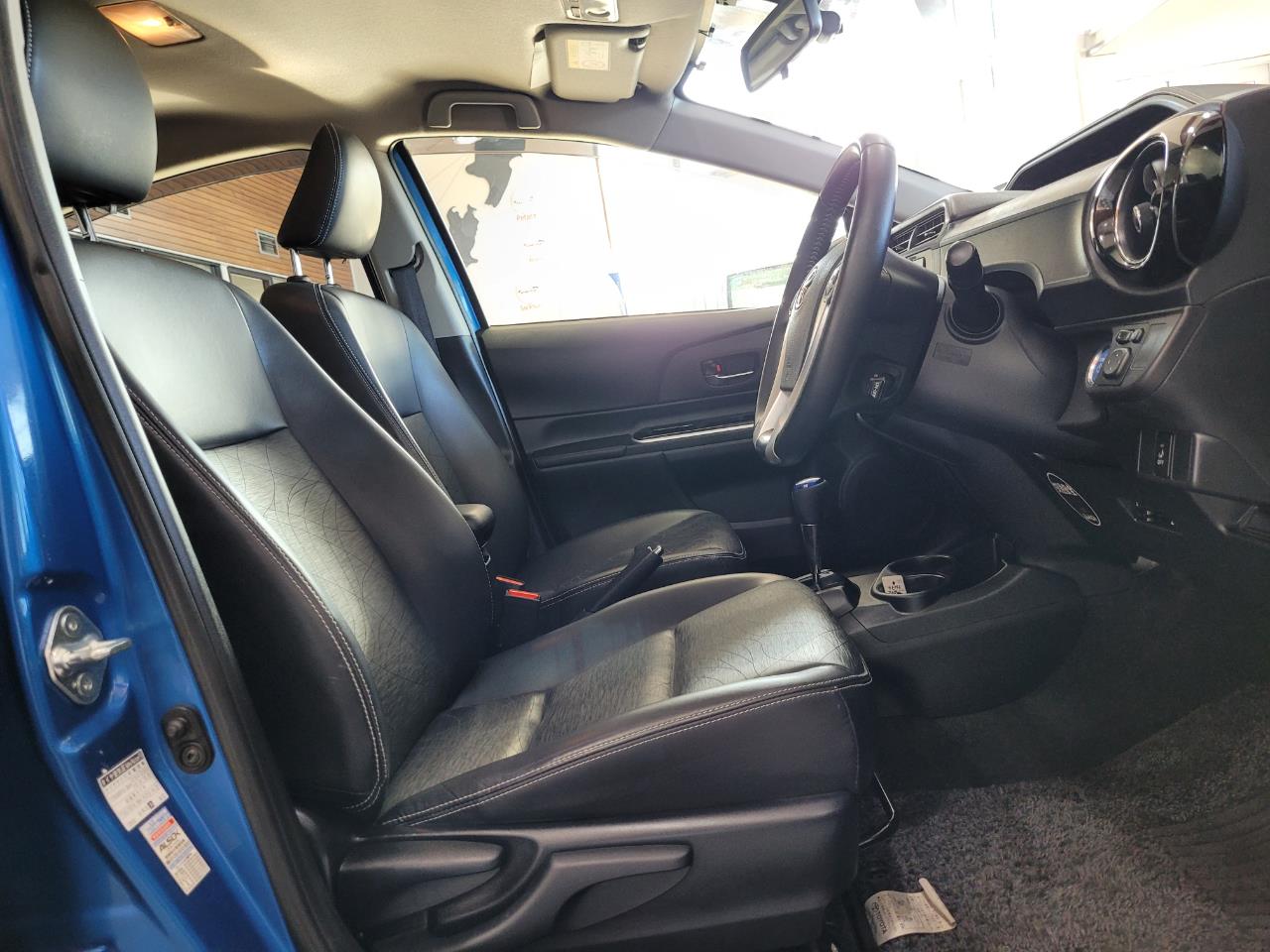 2015 Toyota Aqua