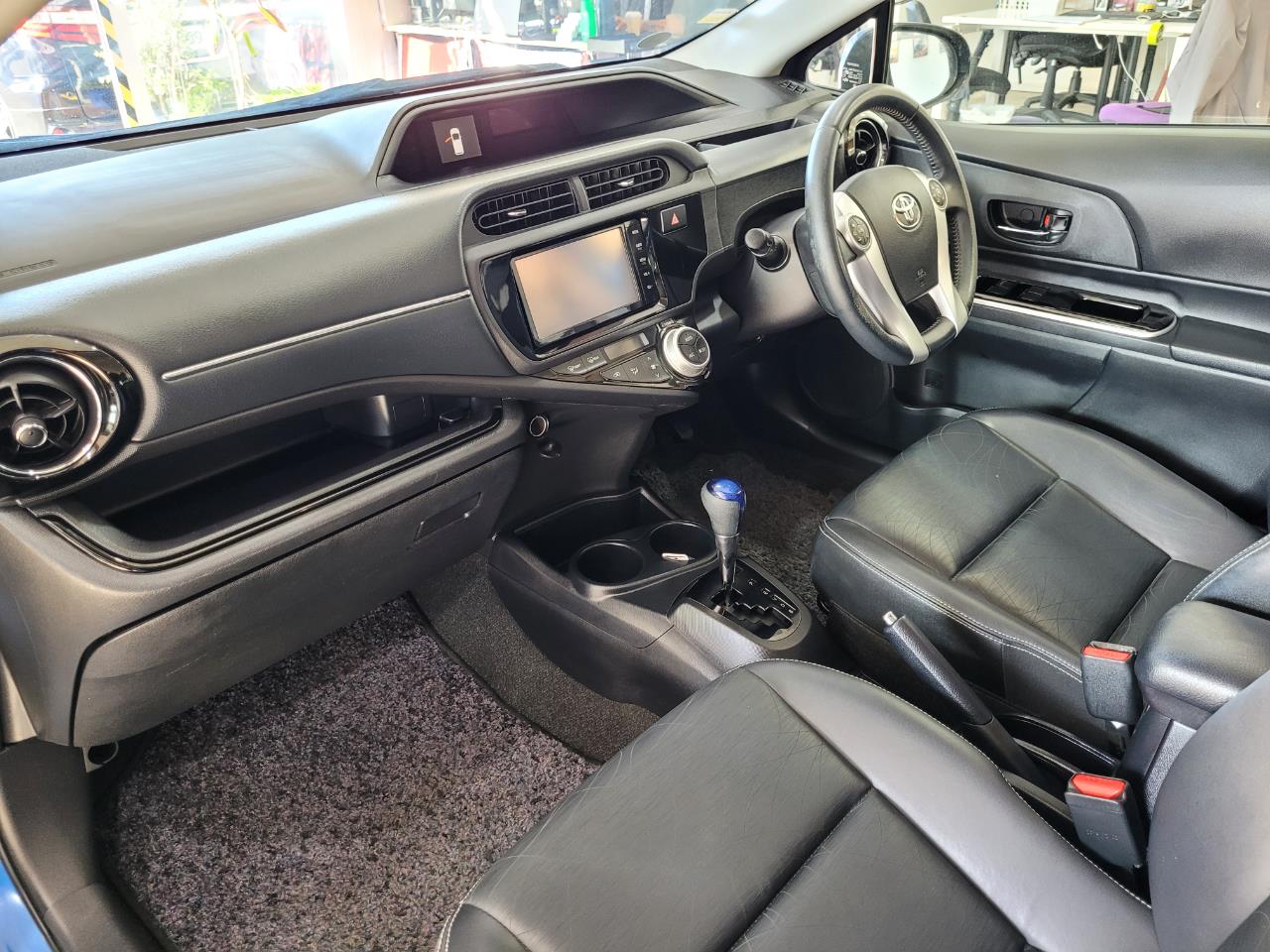 2015 Toyota Aqua