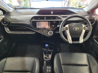 2015 Toyota Aqua - Thumbnail
