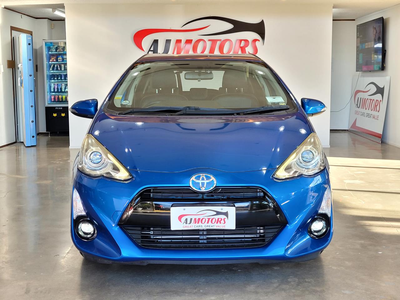 2015 Toyota Aqua