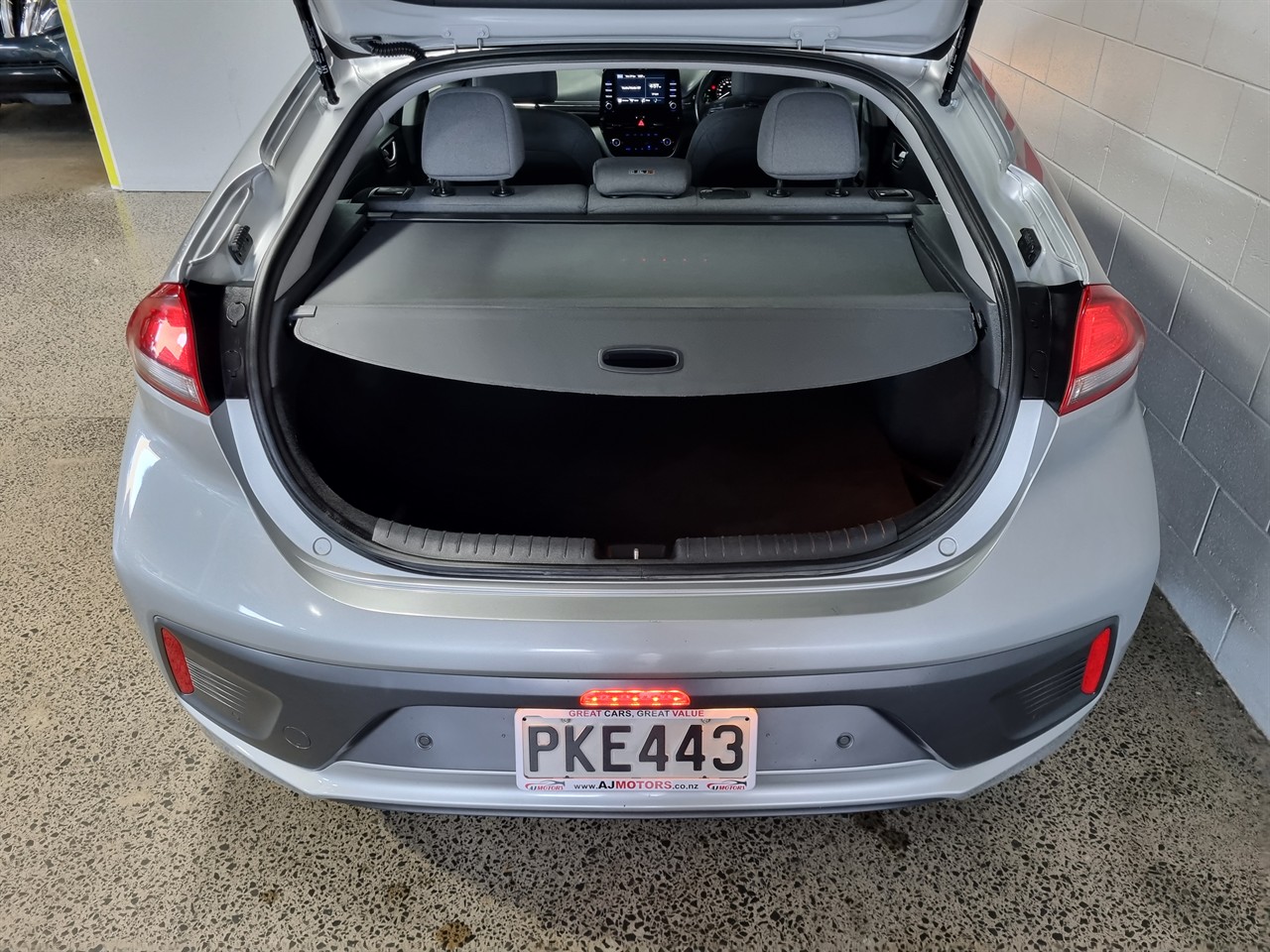 2022 Hyundai IONIQ