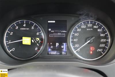 2020 Mitsubishi Outlander - Thumbnail