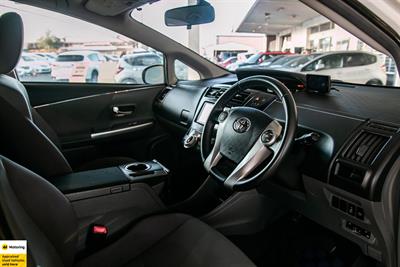 2012 Toyota Prius - Thumbnail