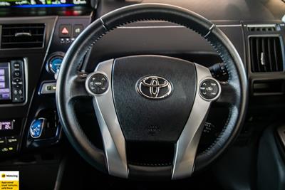 2012 Toyota Prius - Thumbnail