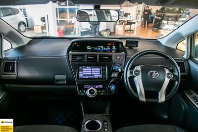 2012 Toyota Prius - Thumbnail