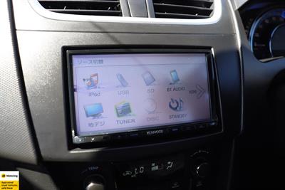 2015 Suzuki Swift - Thumbnail