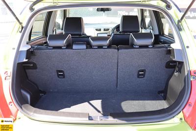 2015 Suzuki Swift - Thumbnail