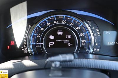 2015 Suzuki Swift - Thumbnail
