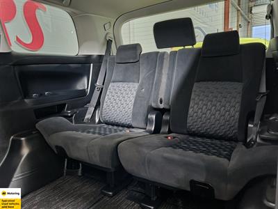2016 Toyota Alphard - Thumbnail