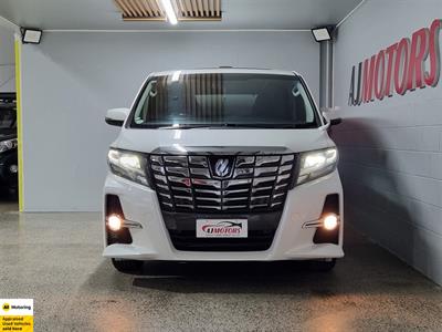 2016 Toyota Alphard - Thumbnail