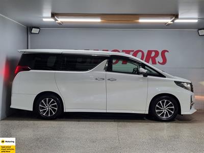 2016 Toyota Alphard - Thumbnail