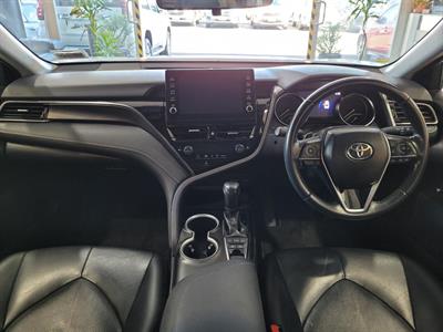 2021 Toyota Camry - Thumbnail