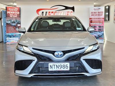 2021 Toyota Camry - Thumbnail