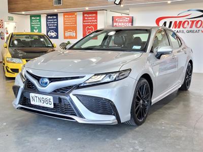 2021 Toyota Camry - Thumbnail