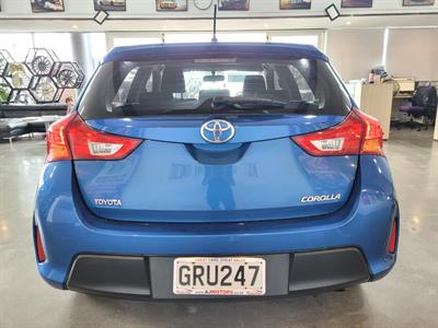 2013 Toyota Corolla - Thumbnail