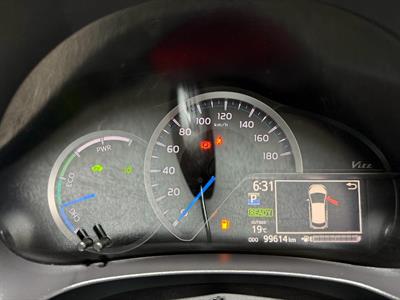 2017 Toyota Vitz - Thumbnail