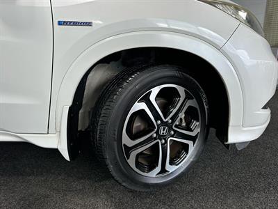 2014 Honda Vezel - Thumbnail